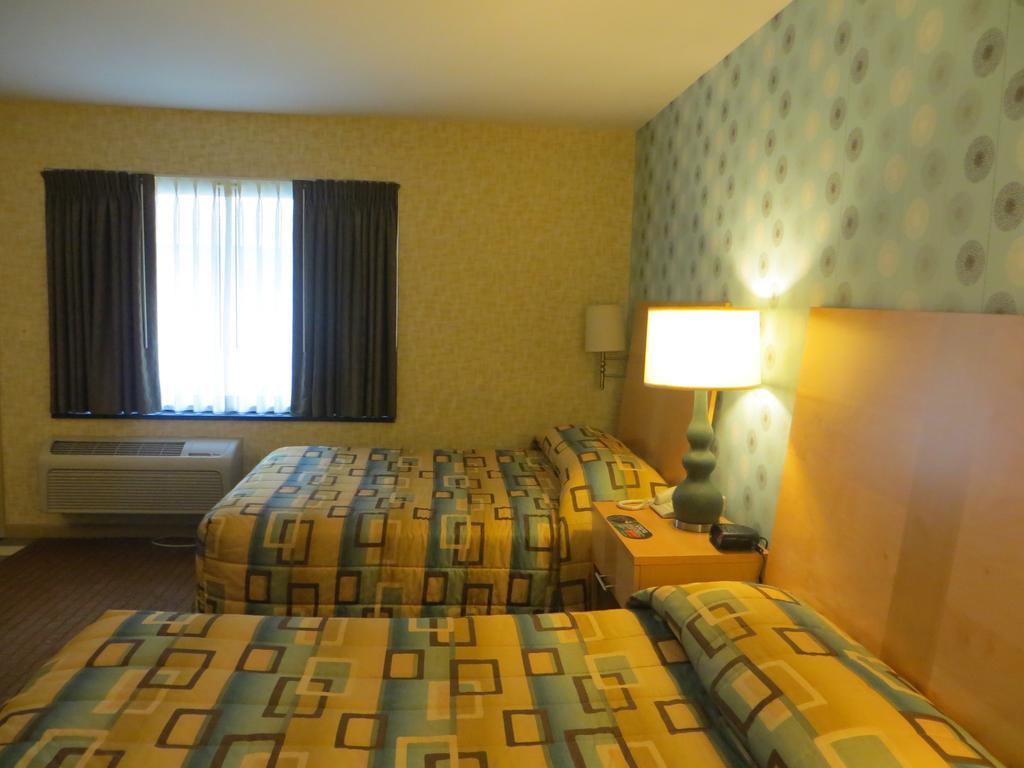 Carleton Of Oak Park Hotel Eksteriør billede
